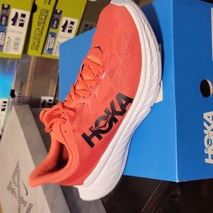 Hoka one one Carbon x 2 HCBI Women's 10.5 (B) Narrow width, New inbox